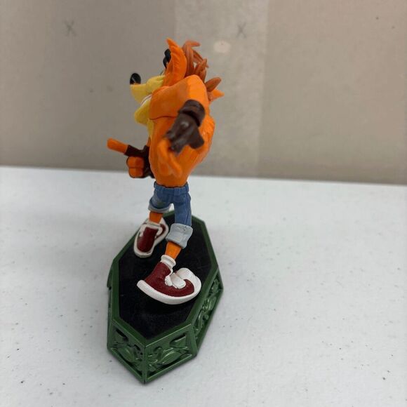 Skylanders Imaginators Crash Bandicoot Figure Wii U XBOX ONE PS3 PS4 360 Switch - Picture 2 of 4